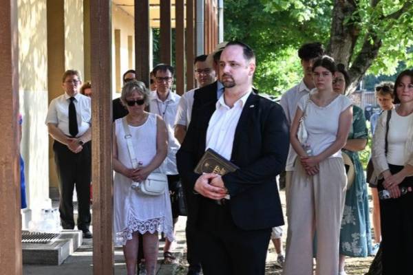 Iványi Gábor egyháza és a Zsidó Hitközség közösen emlékezett a szegedi zsidók deportálására